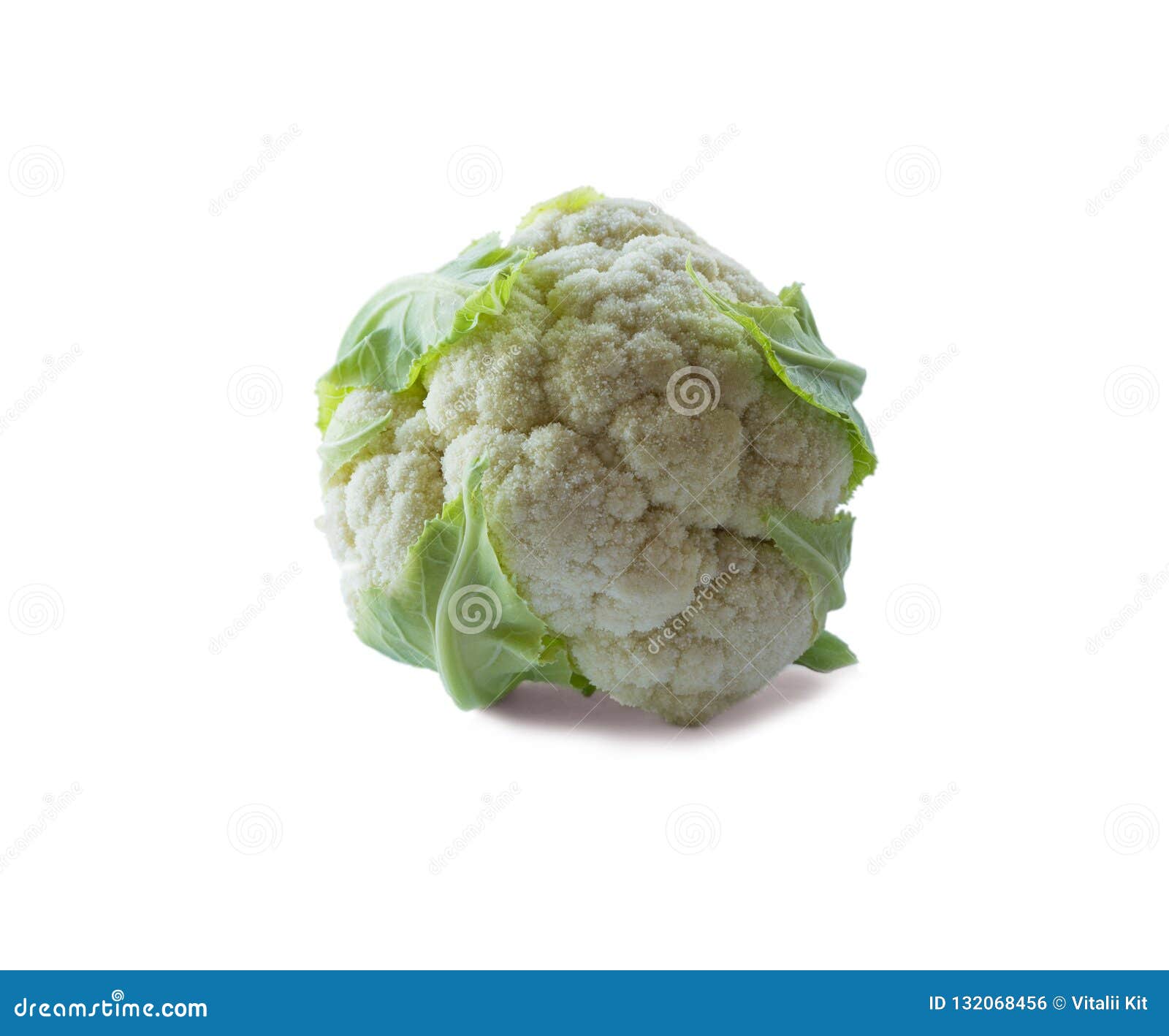 top view. ÃÂ¡auliflower  on white background. ÃÂ¡auliflower with copy space for text. ÃÂ¡auliflower on white background.